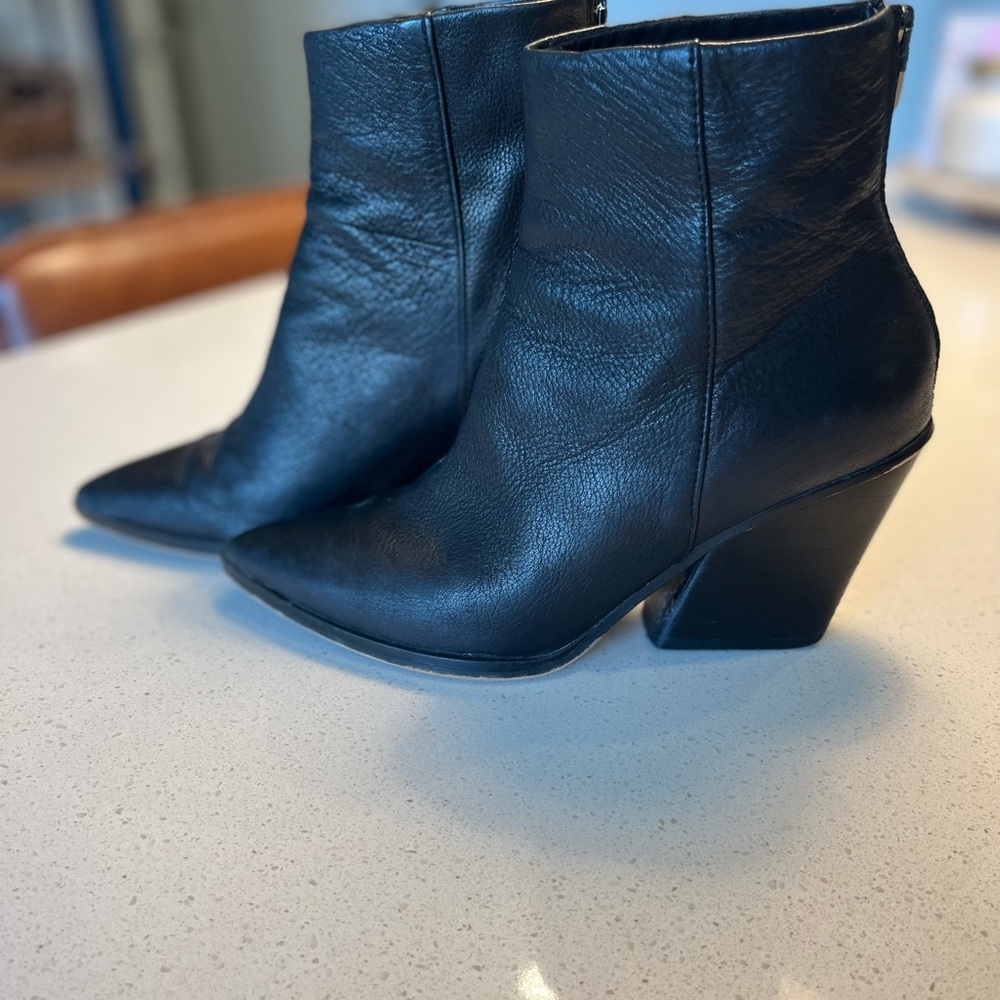 Dolce Vita Black Booties size 8